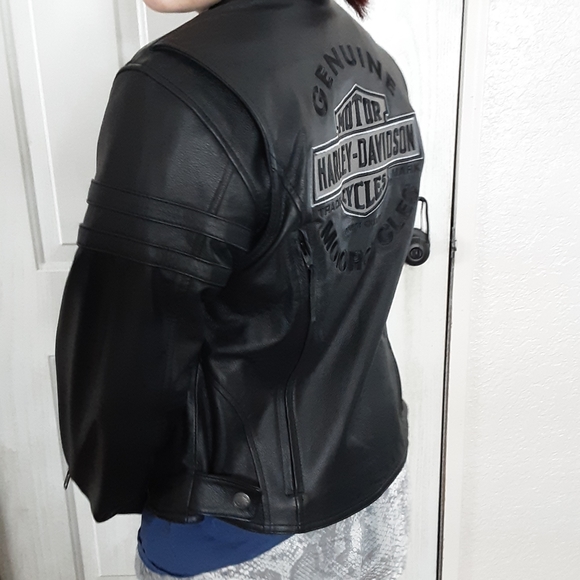 Harley Davidson women's jacket - Picture 3 of 6